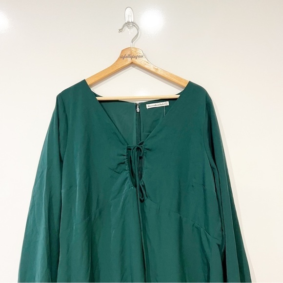 NWT Abercrombie & Fitch Long-Sleeve Strappy Halter Mini Dress - Picture 9 of 15